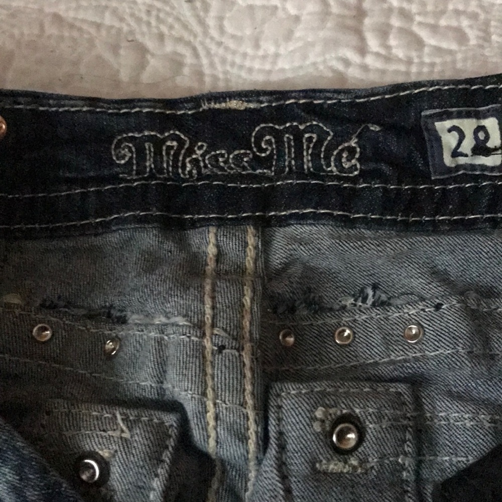 Miss Me mid-rise easy cropped jeans